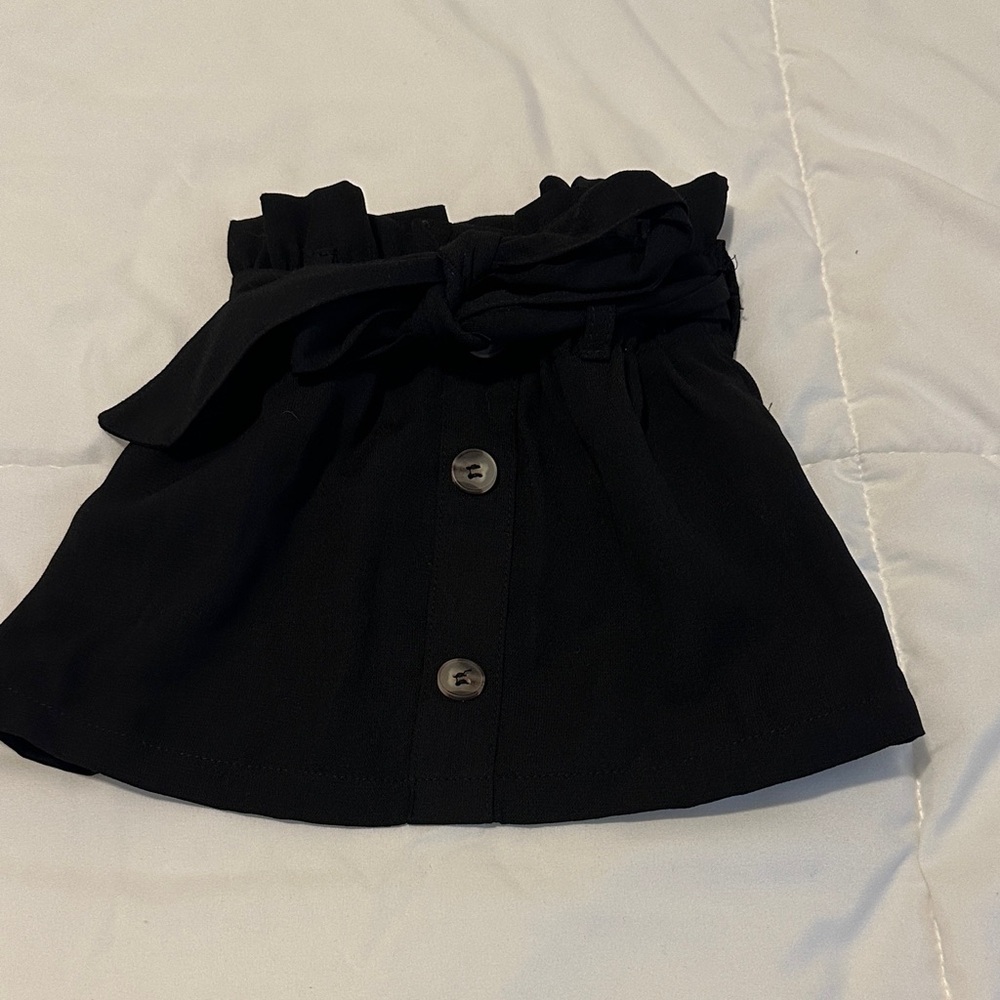 Bailey blossoms, Black Buttoned baby's Skirt